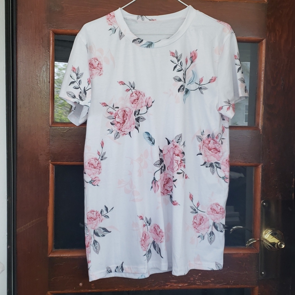 Floral tee